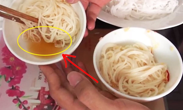 Nhúng bún vào nước mắm để phát hiện hàn the có chính xác?- Ảnh 2. Nhúng bún vào nước mắm để phát hiện hàn the có chính xác?- Ảnh 2.