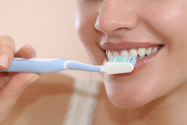 Không đánh răng vào thời điểm này kẻo hỏng răng- Ảnh 1. Không đánh răng vào thời điểm này kẻo hỏng răng- Ảnh 1.