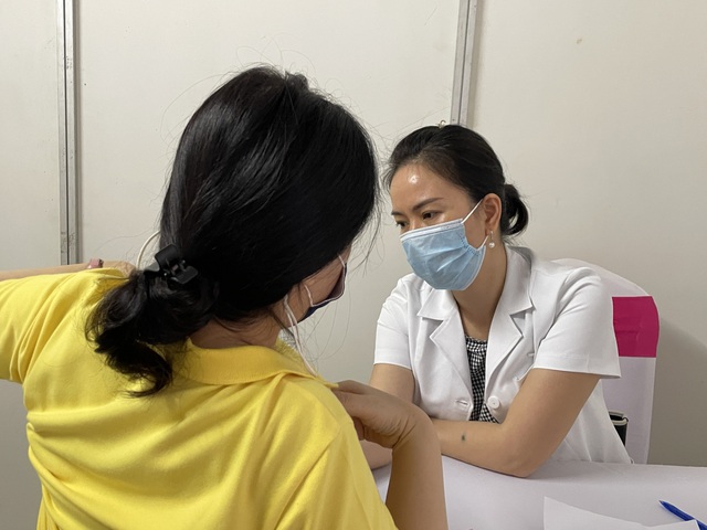 4 dấu hiệu cảnh báo ung thư vú phụ nữ không nên bỏ qua- Ảnh 3. 4 dấu hiệu cảnh báo ung thư vú phụ nữ không nên bỏ qua- Ảnh 3.