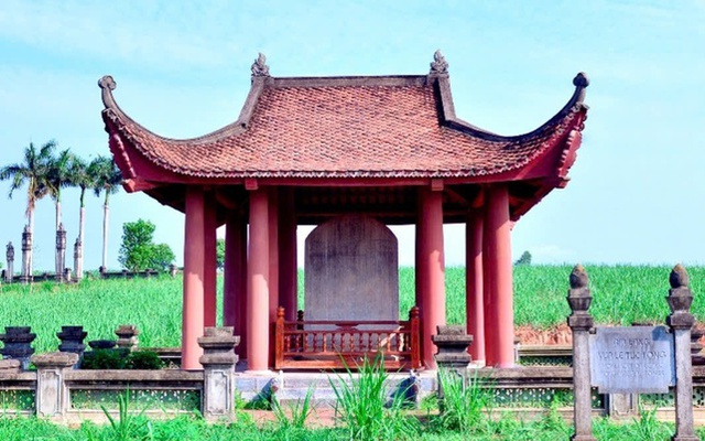 Lăng mộ vua Lê Túc Tông bị 'xăm' dò cổ vật lúc nửa đêm- Ảnh 1. Lăng mộ vua Lê Túc Tông bị 'xăm' dò cổ vật lúc nửa đêm- Ảnh 1.