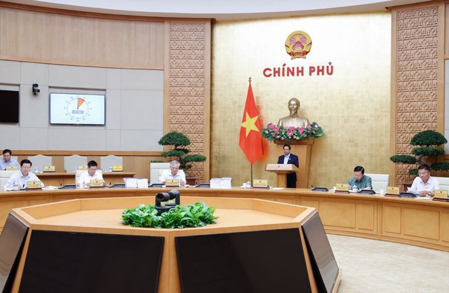 Chính phủ họp về sắp xếp, tổ chức lại đơn vị hành chính, tổ chức chính quyền địa phương 2 cấp- Ảnh 1. Chính phủ họp về sắp xếp, tổ chức lại đơn vị hành chính, tổ chức chính quyền địa phương 2 cấp- Ảnh 1.