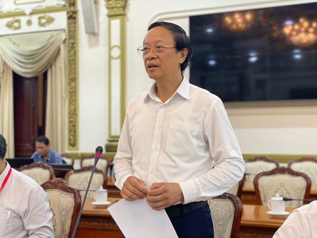 Thứ trưởng Bộ GD&ĐT: Quy mô kỳ thi THPT năm 2025 có thể khác nhau, nhưng an toàn phải như nhau- Ảnh 1. Thứ trưởng Bộ GD&ĐT: Quy mô kỳ thi THPT năm 2025 có thể khác nhau, nhưng an toàn phải như nhau- Ảnh 1.