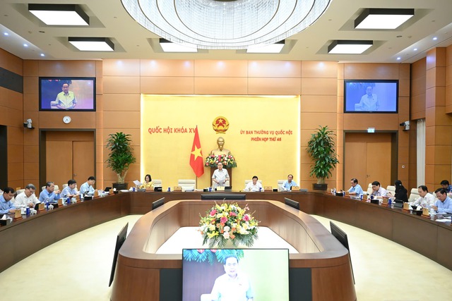 Chủ tịch Quốc hội: Việc thông qua sửa đổi Pháp lệnh Dân số thu hút sự quan tâm lớn của dư luận- Ảnh 1. Chủ tịch Quốc hội: Việc thông qua sửa đổi Pháp lệnh Dân số thu hút sự quan tâm lớn của dư luận- Ảnh 1.