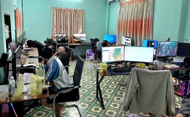 Triệt phá đường dây 'siêu trộm' 21.000 thẻ tín dụng quốc tế- Ảnh 1. Triệt phá đường dây 'siêu trộm' 21.000 thẻ tín dụng quốc tế- Ảnh 1.