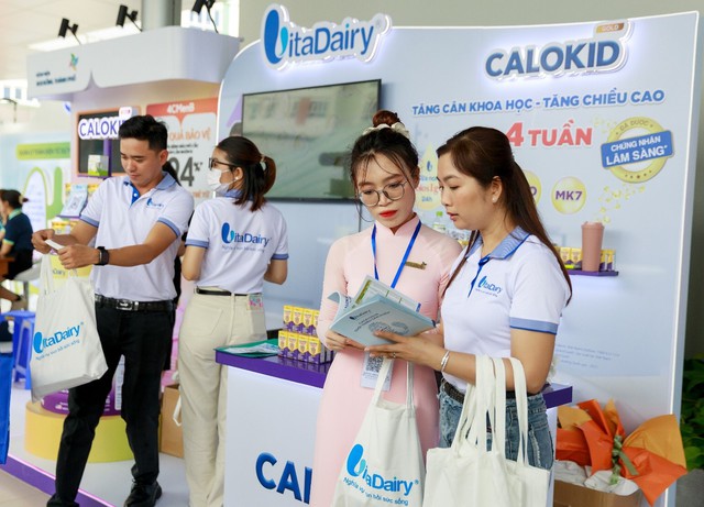 VitaDairy đồng hành cùng Bệnh viện Nhi đồng Thành phố tổ chức Hội nghị Khoa học Kỹ thuật Nhi khoa- Ảnh 3. VitaDairy đồng hành cùng Bệnh viện Nhi đồng Thành phố tổ chức Hội nghị Khoa học Kỹ thuật Nhi khoa- Ảnh 3.