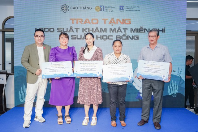Bệnh viện Chuyên khoa Mắt Cao Thắng nâng cấp toàn diện dịch vụ kiểm soát cận thị- Ảnh 3. Bệnh viện Chuyên khoa Mắt Cao Thắng nâng cấp toàn diện dịch vụ kiểm soát cận thị- Ảnh 3.