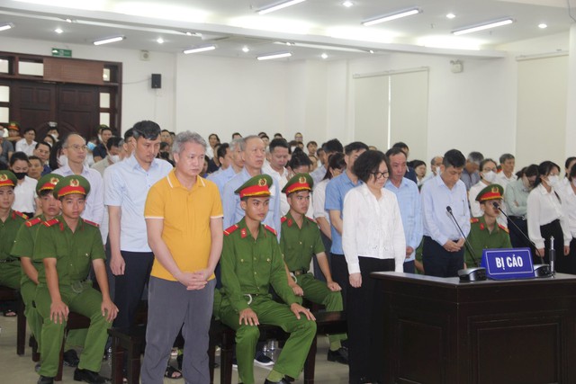 Ông Trịnh Văn Quyết được đề nghị giảm 13-14 năm tù- Ảnh 2. Ông Trịnh Văn Quyết được đề nghị giảm 13-14 năm tù- Ảnh 2.