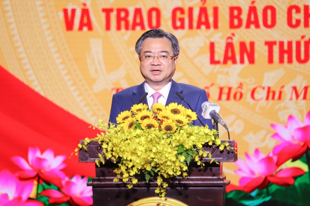 Báo chí TPHCM lan tỏa giá trị đổi mới, sáng tạo, nghĩa tình- Ảnh 1. Báo chí TPHCM lan tỏa giá trị đổi mới, sáng tạo, nghĩa tình- Ảnh 1.