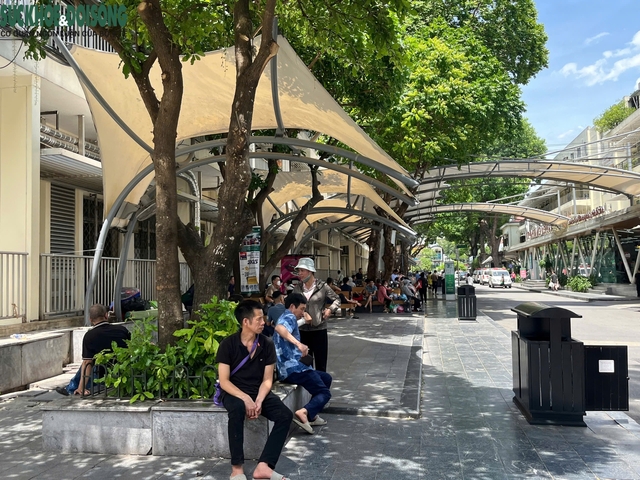 Bệnh viện chống nóng cho người nhà bệnh nhân- Ảnh 5.