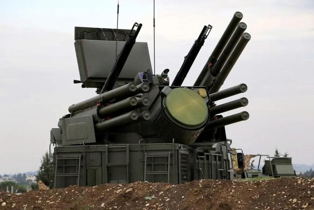 Triều Tiên lần đầu sở hữu 'mãnh thú' Pantsir-S1?- Ảnh 1. Triều Tiên lần đầu sở hữu 'mãnh thú' Pantsir-S1?- Ảnh 1.
