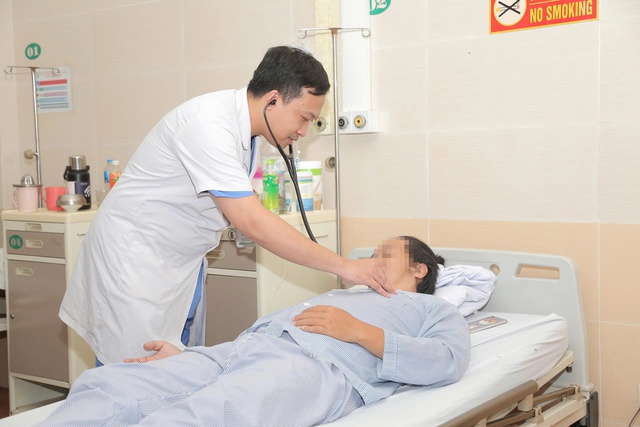 Can thiệp mạch vành 'thần tốc', cứu sống bệnh nhân nhồi máu cơ tim cấp- Ảnh 1.