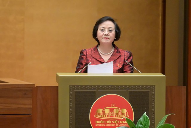 Quốc hội thông qua các quy định mới về tuyển dụng, thu nhập của cán bộ, công chức- Ảnh 2.