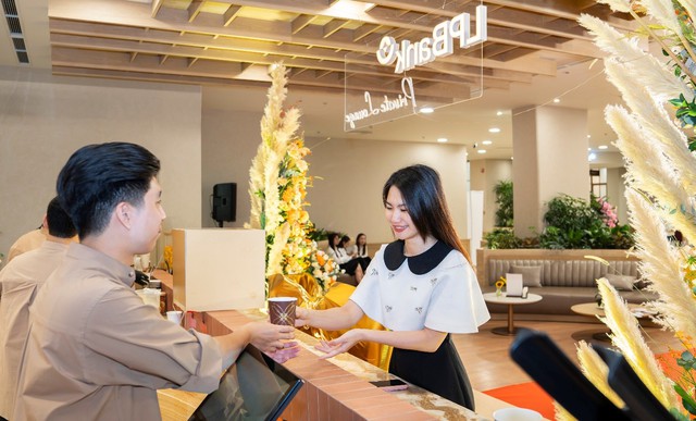 LPBank Private Lounge – Chuẩn mực trải nghiệm mới dành cho Khách hàng cá nhân ưu tiên- Ảnh 3. LPBank Private Lounge – Chuẩn mực trải nghiệm mới dành cho Khách hàng cá nhân ưu tiên- Ảnh 3.
