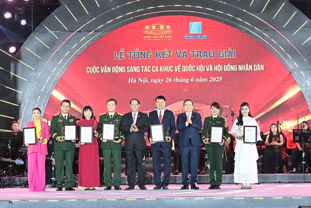 Vinh danh 33 tác phẩm xuất sắc cuộc vận động sáng tác ca khúc về Quốc hội và HĐND- Ảnh 3. Vinh danh 33 tác phẩm xuất sắc cuộc vận động sáng tác ca khúc về Quốc hội và HĐND- Ảnh 3.
