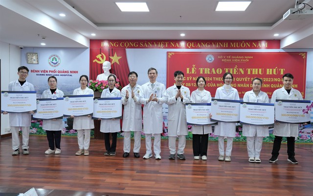 Nâng cao chất lượng y tế cơ sở để thực hiện tốt nhiệm vụ chăm sóc sức khỏe nhân dân- Ảnh 2.