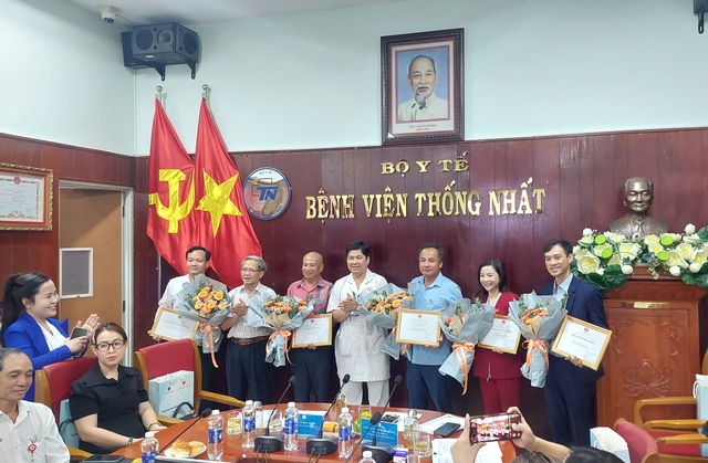 Hội Quân Dân Y Việt Nam kêu gọi phòng, chống tác hại thuốc lá- Ảnh 4. Hội Quân Dân Y Việt Nam kêu gọi phòng, chống tác hại thuốc lá- Ảnh 4.