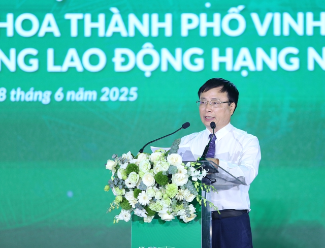 Bệnh viện Đa khoa TP Vinh kỷ niệm 60 năm thành lập và đón nhận Huân chương Lao động hạng Nhất- Ảnh 6. Bệnh viện Đa khoa TP Vinh kỷ niệm 60 năm thành lập và đón nhận Huân chương Lao động hạng Nhất- Ảnh 6.