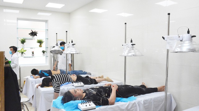 Phát huy và khẳng định vị thế nền y học cổ truyền Việt Nam- Ảnh 1. Phát huy và khẳng định vị thế nền y học cổ truyền Việt Nam- Ảnh 1.