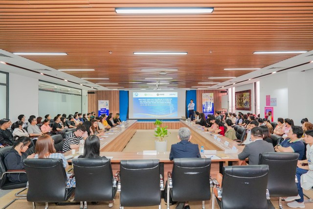 Khi nhân viên chăm sức khỏe cũng cần được chăm sóc- Ảnh 2. Khi nhân viên chăm sức khỏe cũng cần được chăm sóc- Ảnh 2.