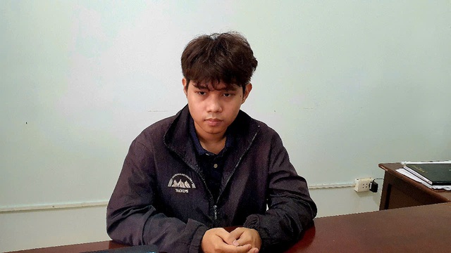 Bắt nam sinh viên dùng thủ đoạn tinh vi lừa đảo 28 người- Ảnh 1. Bắt nam sinh viên dùng thủ đoạn tinh vi lừa đảo 28 người- Ảnh 1.