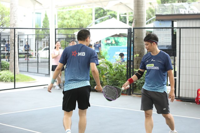 Cộng đồng công nghệ đồng hành cùng MB gây quỹ trồng 1 triệu cây vì Trường Sa xanh- Ảnh 3.