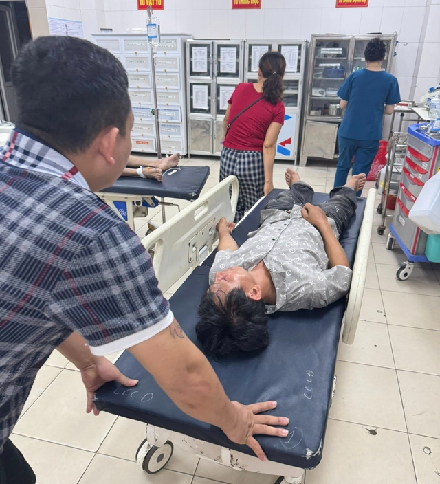 Video người đàn ông ở Hà Tĩnh bị đánh tới tấp tại nhà riêng- Ảnh 1. Video người đàn ông ở Hà Tĩnh bị đánh tới tấp tại nhà riêng- Ảnh 1.