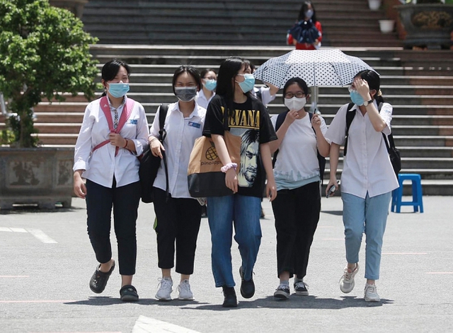 Diễn biến thời tiết những ngày diễn ra kỳ thi vào lớp 10 ở Hà Nội- Ảnh 2. Diễn biến thời tiết những ngày diễn ra kỳ thi vào lớp 10 ở Hà Nội- Ảnh 2.