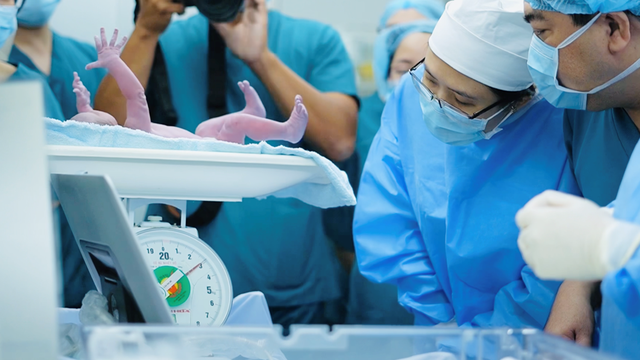 Hành trình ít người biết về kỳ tích can thiệp tim bào thai ở Việt Nam- Ảnh 6. Hành trình ít người biết về kỳ tích can thiệp tim bào thai ở Việt Nam- Ảnh 6.