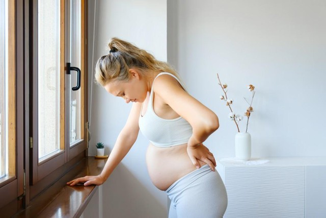 6 mẹo an toàn giúp giảm đau lưng khi mang thai- Ảnh 1.