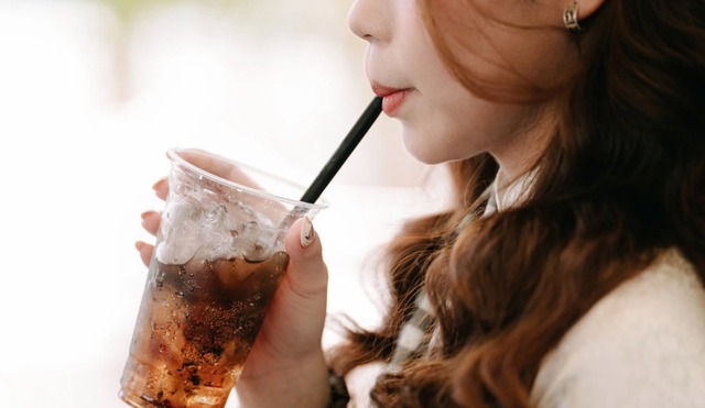 Trà sữa và nguy cơ gây tiểu đường, béo phì ở người trẻ- Ảnh 2.