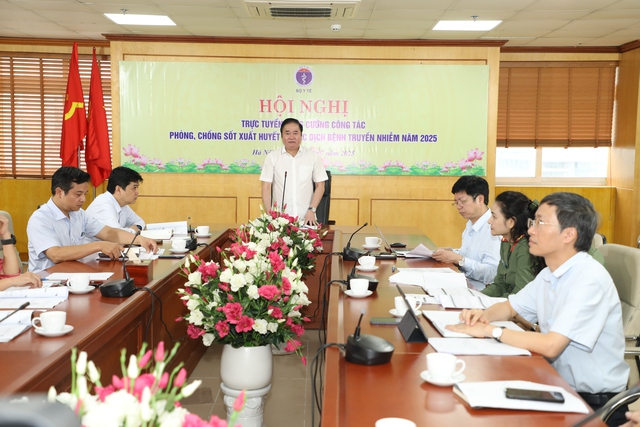 Dịch bệnh sốt xuất huyết bắt đầu vào cao điểm, phòng dịch đơn giản từ hộ gia đình- Ảnh 1.
