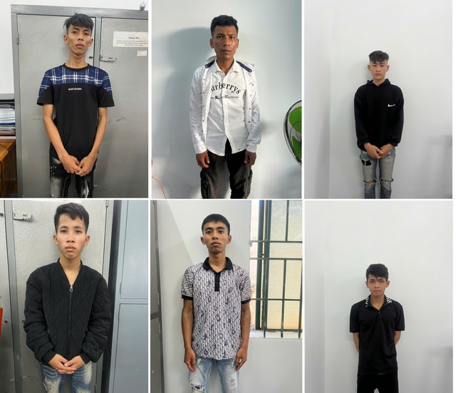 Phát hiện, bắt giữ 3 thanh niên mua ma túy giấu trong ốp lưng điện thoại - Ảnh 2. Phát hiện, bắt giữ 3 thanh niên mua ma túy giấu trong ốp lưng điện thoại - Ảnh 2.