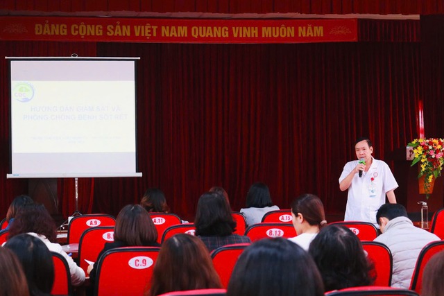 Hộ sinh, cầu nối bền vững trong chăm sóc dinh dưỡng 1.000 ngày đầu đời tại vùng dân tộc thiểu số- Ảnh 2.