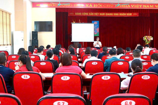 Hộ sinh, cầu nối bền vững trong chăm sóc dinh dưỡng 1.000 ngày đầu đời tại vùng dân tộc thiểu số- Ảnh 1.