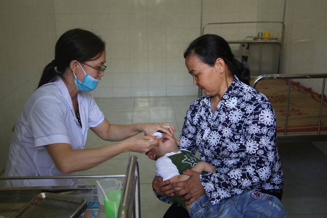 Tập huấn kỹ năng truyền thông cho cán bộ y tế trong chăm sóc sức khỏe và dinh dưỡng bà mẹ, trẻ em- Ảnh 1.