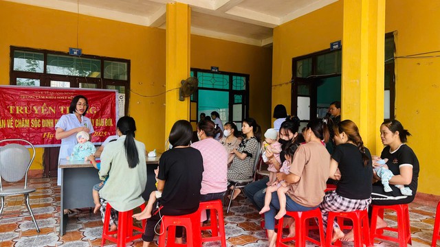 Hộ sinh, cầu nối bền vững trong chăm sóc dinh dưỡng 1.000 ngày đầu đời tại vùng dân tộc thiểu số- Ảnh 3.