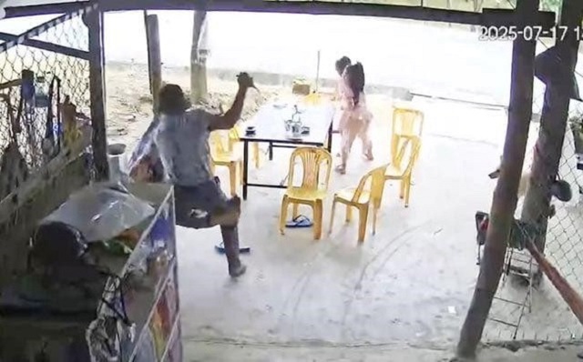 Đâm chủ quán nước mía trọng thương vì câu nói 'lần sau đừng tới nữa'- Ảnh 1. Đâm chủ quán nước mía trọng thương vì câu nói 'lần sau đừng tới nữa'- Ảnh 1.