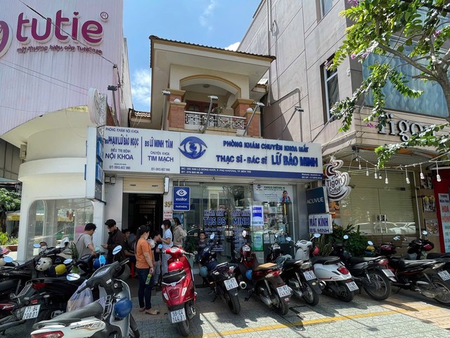 Phòng khám Mắt BS. Bảo Minh - Cơ sở mắt kính đầu tiên tại Bến Tre đạt chuẩn Zeiss Vision Expert- Ảnh 1.