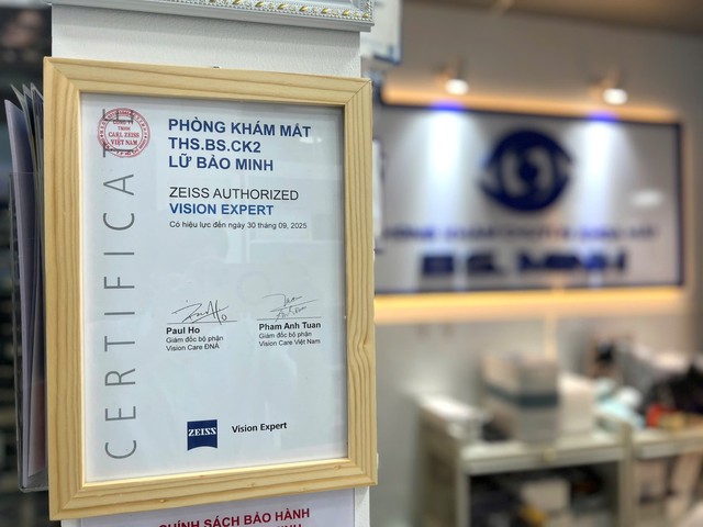 Phòng khám Mắt BS. Bảo Minh - Cơ sở mắt kính đầu tiên tại Bến Tre đạt chuẩn Zeiss Vision Expert- Ảnh 2.