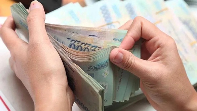 Nhóm cán bộ, công chức nào được tăng thu nhập từ ngày 15/8?- Ảnh 1.