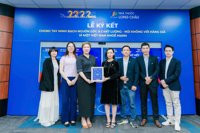 Trí Khang Pharma đồng hành cùng Long Châu trong Liên minh minh bạch – Hướng tới thị trường chăm sóc sức khỏe an toàn và chính trực cho người Việt- Ảnh 3.