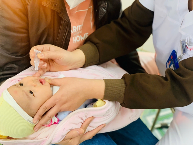 Đừng chủ quan với bệnh tiêu chảy do virus Rota ở trẻ- Ảnh 2. Đừng chủ quan với bệnh tiêu chảy do virus Rota ở trẻ- Ảnh 2.