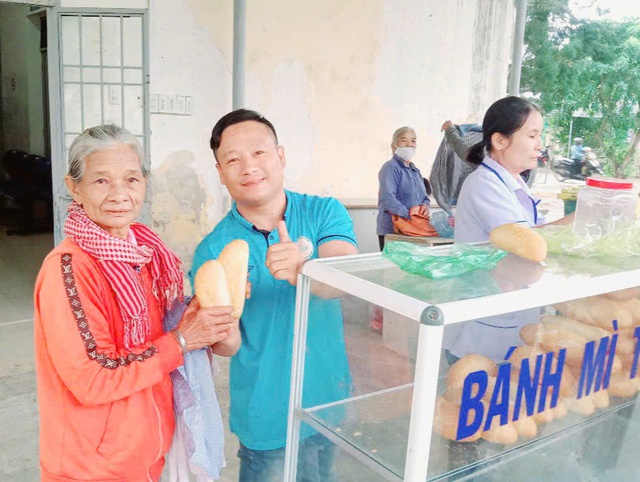 Những chiếc bánh mì ‘đặc biệt’ trong bệnh viện vùng cao- Ảnh 5. Những chiếc bánh mì ‘đặc biệt’ trong bệnh viện vùng cao- Ảnh 5.