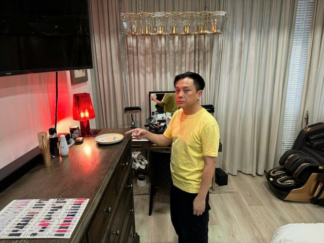 Nhà thiết kế Nguyễn Công Trí bị bắt trong đường dây ma túy- Ảnh 1. Nhà thiết kế Nguyễn Công Trí bị bắt trong đường dây ma túy- Ảnh 1.