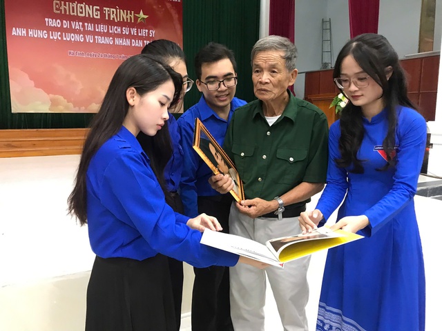 Tìm lại ký ức - di vật lưu dấu cuộc đời liệt sĩ Trần Văn Dần - Ảnh 3. Tìm lại ký ức - di vật lưu dấu cuộc đời liệt sĩ Trần Văn Dần - Ảnh 3.