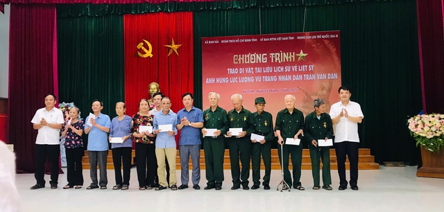 Tìm lại ký ức - di vật lưu dấu cuộc đời liệt sĩ Trần Văn Dần - Ảnh 5. Tìm lại ký ức - di vật lưu dấu cuộc đời liệt sĩ Trần Văn Dần - Ảnh 5.