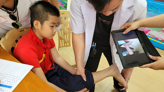 Khám sàng lọc và phẫu thuật miễn phí cho trẻ khuyết tật tại tỉnh Quảng Trị- Ảnh 1. Khám sàng lọc và phẫu thuật miễn phí cho trẻ khuyết tật tại tỉnh Quảng Trị- Ảnh 1.