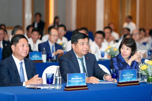 Khánh Hòa gỡ 3 điểm nghẽn lớn, hướng tới thành phố trực thuộc Trung ương vào 2030- Ảnh 1.