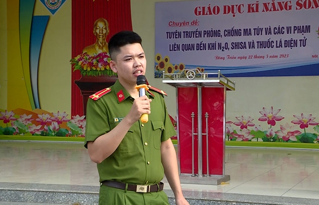 Mẹ liệt sĩ - Thiếu tá Nguyễn Đăng Khải: 'Con tôi đã có một hành trình vinh quang'- Ảnh 1. Mẹ liệt sĩ - Thiếu tá Nguyễn Đăng Khải: 'Con tôi đã có một hành trình vinh quang'- Ảnh 1.