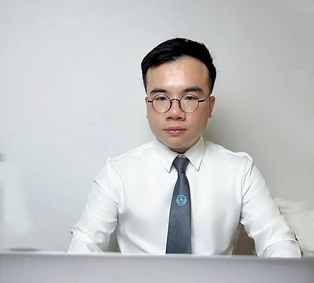Luật sư Lâm
